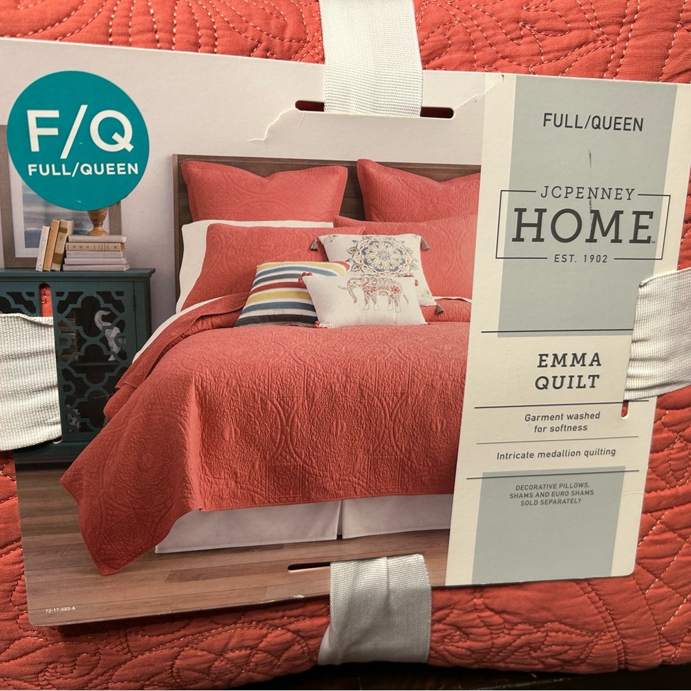 JCPenney Home Emma Quilt Set in Coral Ridge